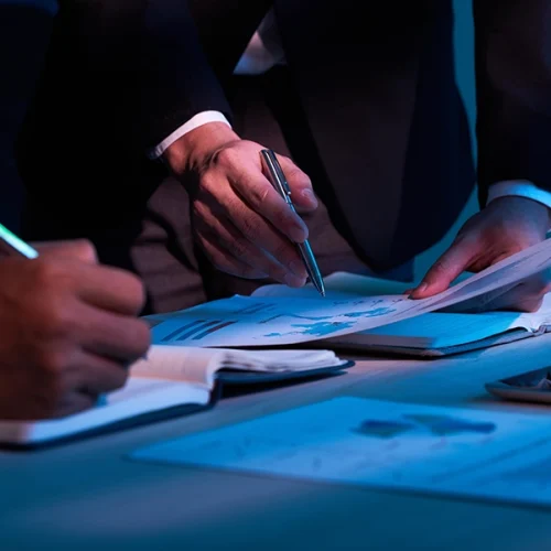 Como organizar o orçamento familiar e construir uma reserva financeira